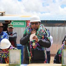 “GARANTIZAMOS CONCLUSIÓN DE CARRETERA DESVÍO DESAGUADERO–KELLUYO–PISACOMA” DIJO GOBERNADOR REGIONAL