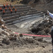 SE REINICIÓ CONSTRUCCIÓN DE LA IRRIGACIÓN KAPHIA-TICARAYA DEL DISTRITO DE POMATA (CHUCUITO)