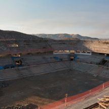 Nota de Prensa<br>CONTINÚA CONSTRUCCIÓN DEL COLISEO CUBIERTO CLUB DEL PUEBLO DE SALCEDO EN PUNO