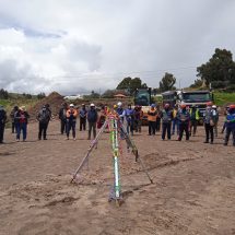 Nota de Prensa <hr> CON MÁS DE  29 MILLONES DE SOLES REINICIAN LA EJECUCIÓN DE LA OBRA MEJORAMIENTO DEL CAMINO VECINAL HUAQUINA ZAPIJICANE – CHUCASUYO DE JULI – CHUCUITO