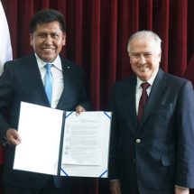 Nota de Prensa<hr>GOBIERNO REGIONAL PUNO Y LA UNIVERSIDAD NACIONAL DE INGENIERÍA -UNI SUSCRIBEN CONVENIO MARCO DE COLABORACIÓN INTERINSTITUCIONAL