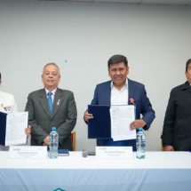 Nota de Prensa <hr> GOBIERNO REGIONAL PUNO Y SALUDPOL SUSCRIBEN CONVENIO